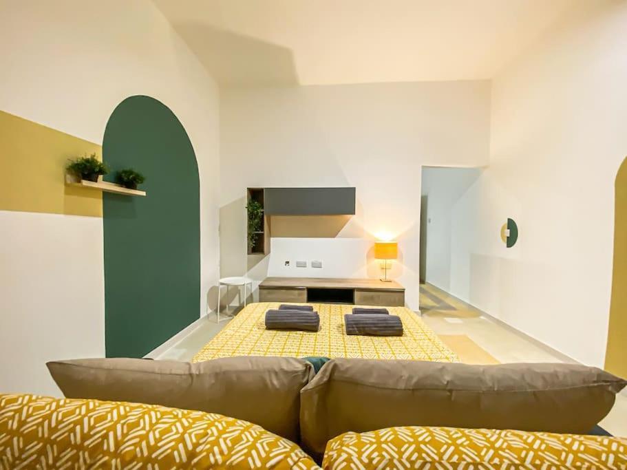 Earthly Escape 7 - Sliema Strand, Gzira Exterior photo